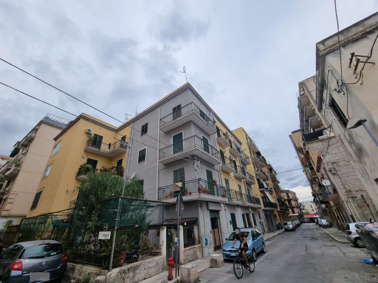 Appartamento in vendita a Palermo