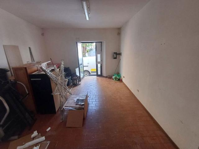 Geschäft in Via Alfieri 55, Ceprano - Foto 1