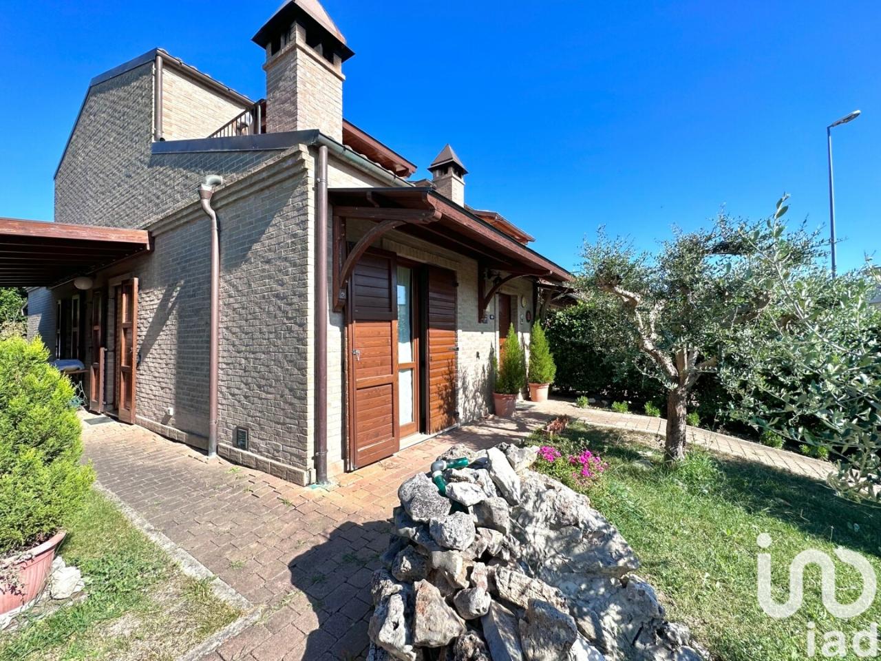 Villa a schiera in vendita a Montecosaro