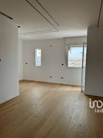 Apartament in Corso Alcide De Gasperi 294, Bari - Photo 1