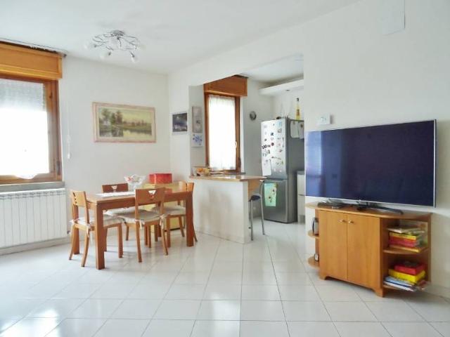 4-room flat in {3}, - Photo 1