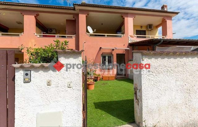 Villa in Via Lago di Como  1, Pomezia - Foto 1