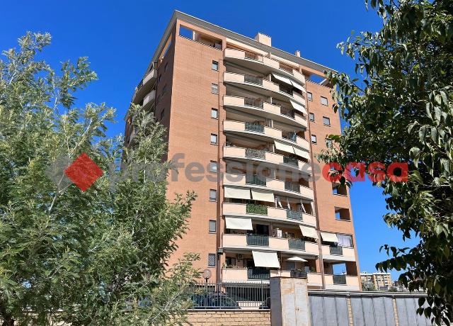 2-room flat in Via Saragat  1, Pomezia - Photo 1