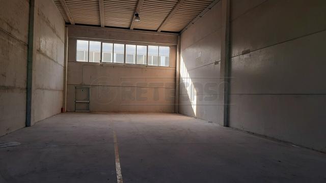 Industrial shed in {3}, Viale del Lavoro - Photo 1