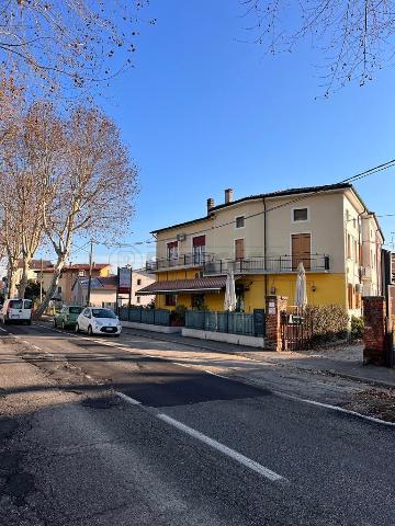 Commercial building in {3}, Viale Sant' Agostino 323 - Photo 1