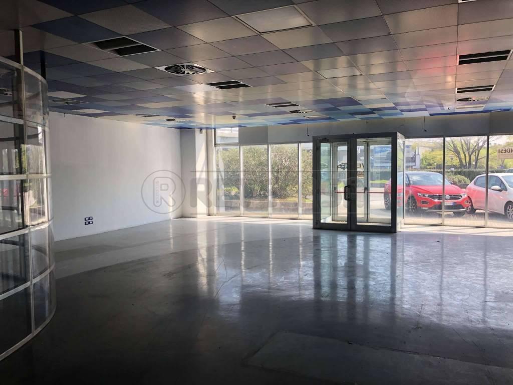 Palazzina commerciale in Via Vecchia Ferriera, Vicenza, {3} - Foto 1