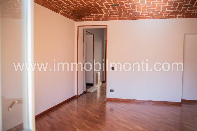 4-room flat, Acqui Terme - Photo 1