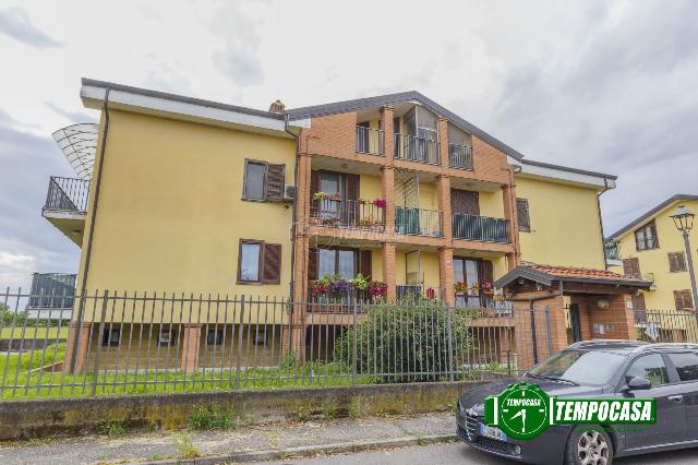 2-room flat in Via delle Gardenie, Trivolzio - Photo 1