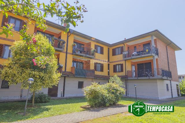 2-room flat in Via Vittime della Mafia, Motta Visconti - Photo 1