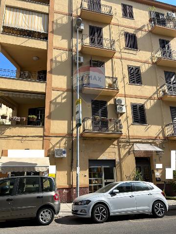 Geschäft in Via Noce 83a, Palermo - Foto 1