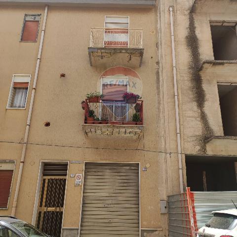 Apartament in Via Garibaldi 97/99, Partanna - Photo 1