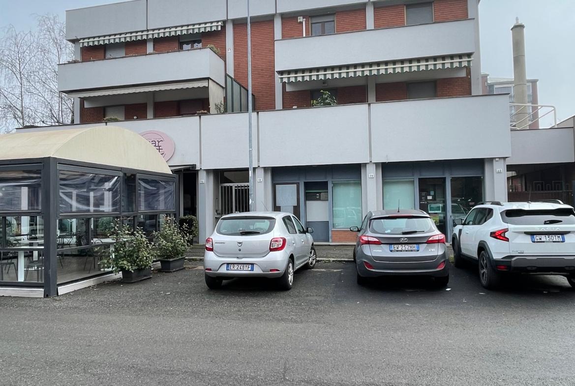 Ufficio in Via De Gasperi, Via Alcide De Gasperi, Alessandria, Piemonte, 15121, Italia, Alessandria, {3} - Foto 1