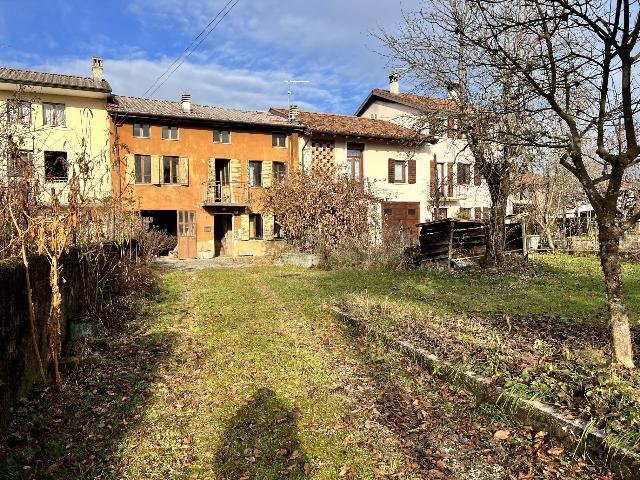 Detached house in Via Farra 191, Borgo Valbelluna - Photo 1