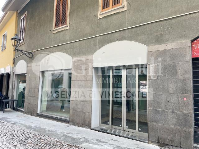 Negozio in Via Indipendenza 6, Cologno Monzese - Foto 1