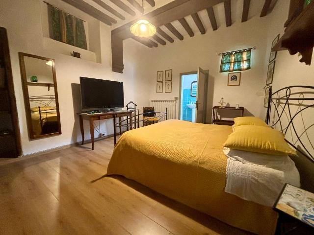 Apartament in Via Santa Maria in Cammuccia, Todi - Photo 1