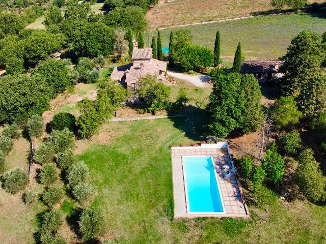 Landhaus in Vocabolo Palombaro-Asproli, Todi - Foto 1