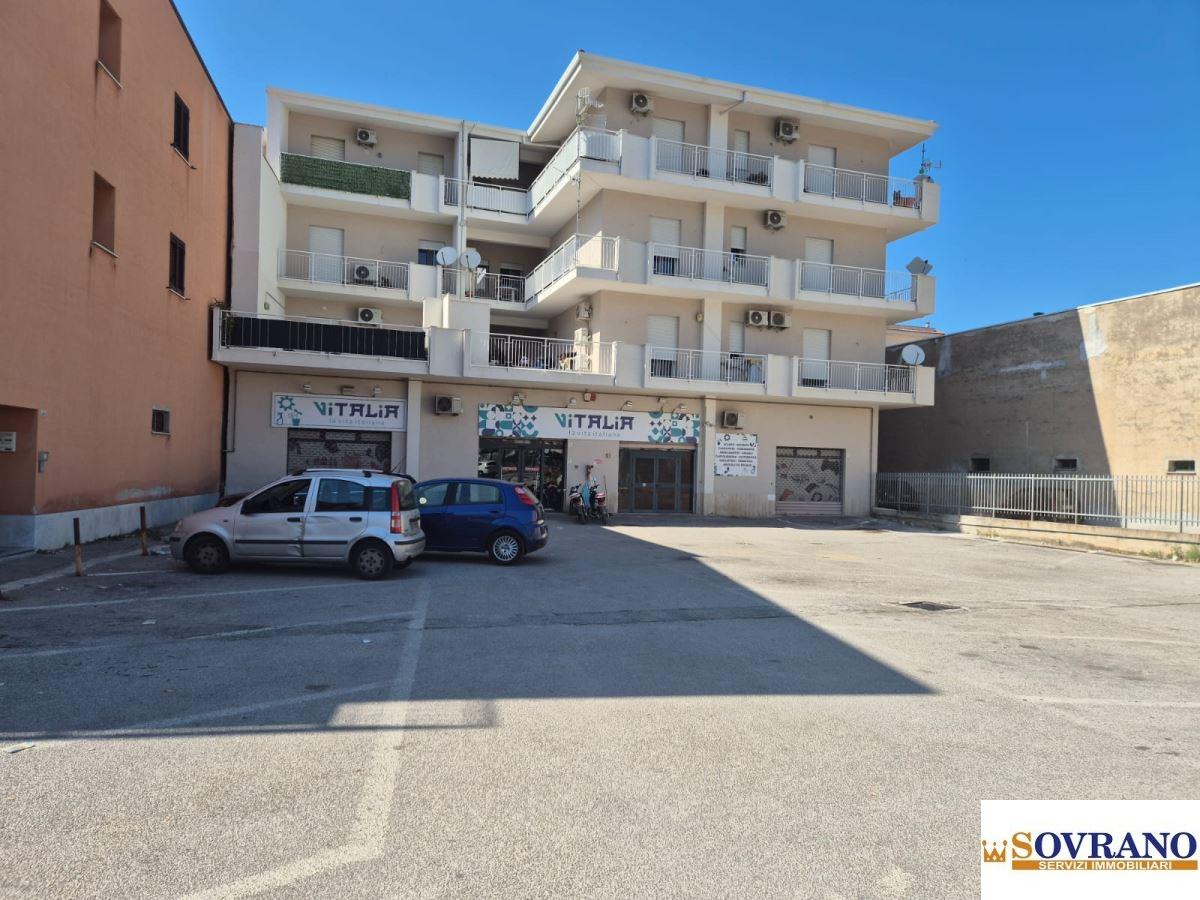 Negozio in , Carini, {3} - Foto 2
