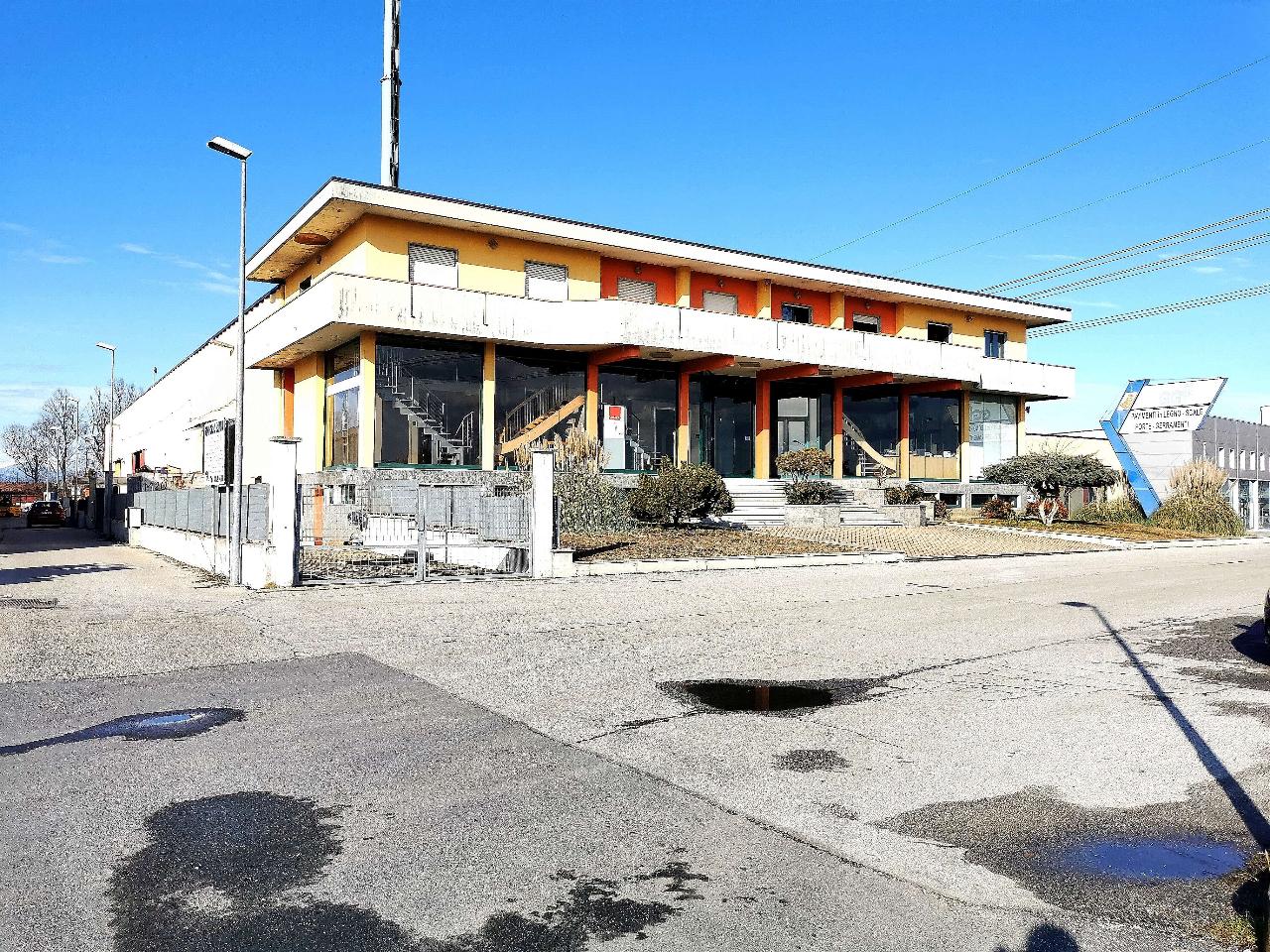 Magazzino in Via Casalgrasso 11, Polonghera, {3} - Foto 1