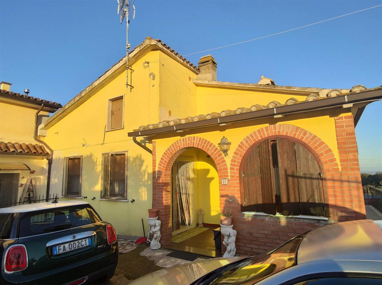 Casa indipendente in vendita a Montefiascone