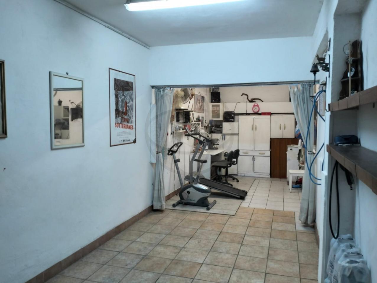 Garage in vendita a Terni