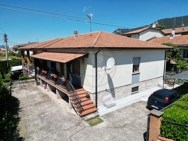 Terraced house in Via Antonio Vivaldi, 58/C, Terni - Photo 1