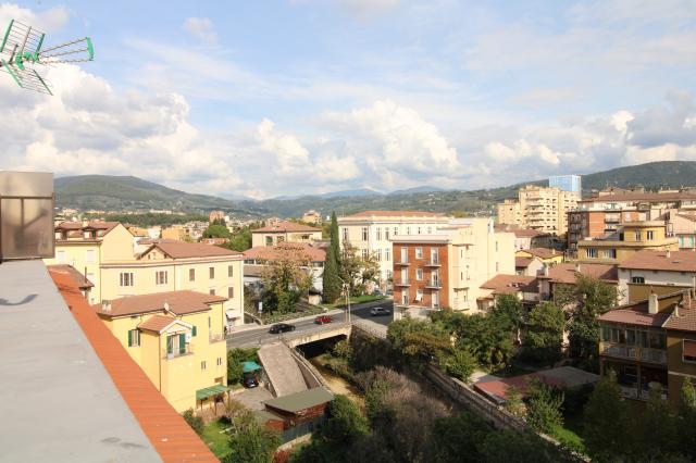 Attico in Via Sertorio Pacifici, Terni - Foto 1