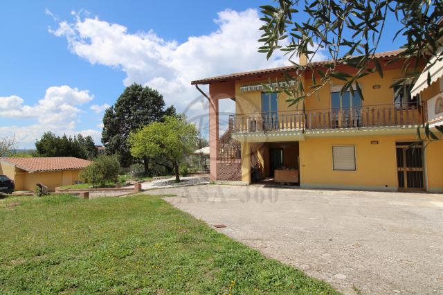 Mansion in Via Orione, 33, Terni - Photo 1