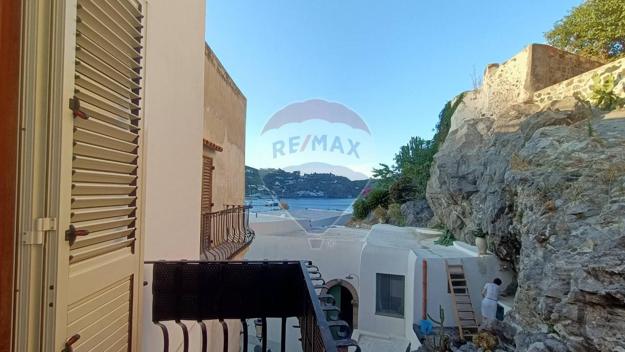 Appartamento in vendita a Lipari