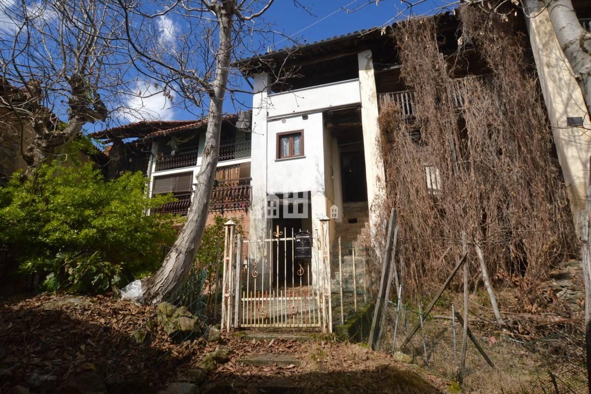 Casa indipendente in vendita a Val di Chy