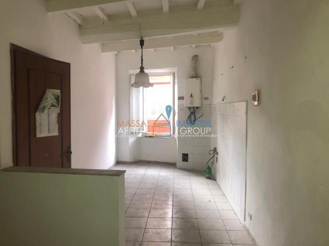 Casa indipendente in Via Giuseppe Ulivi 5, Carrara - Foto 1