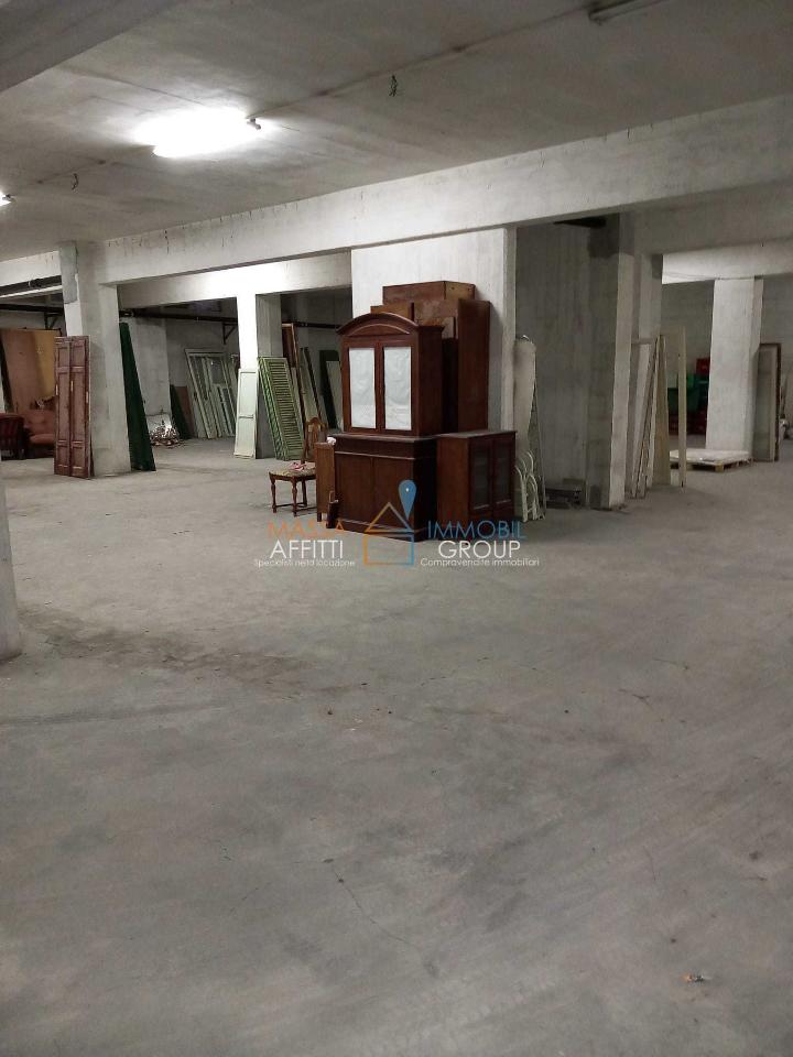 Magazzino in Via Pietro Tacca 1, Carrara, {3} - Foto 2