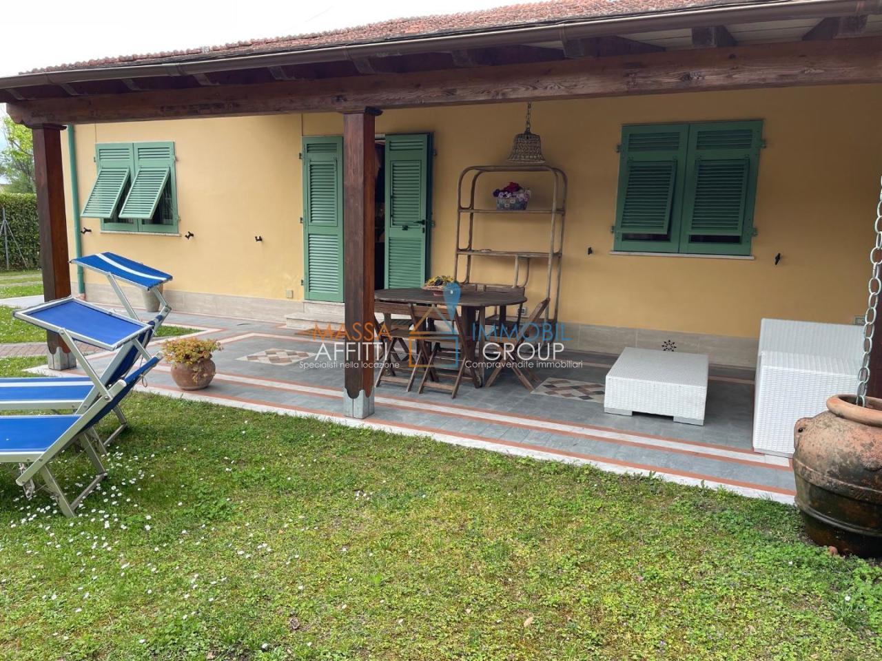 Villa a schiera in vendita a Forte Dei Marmi