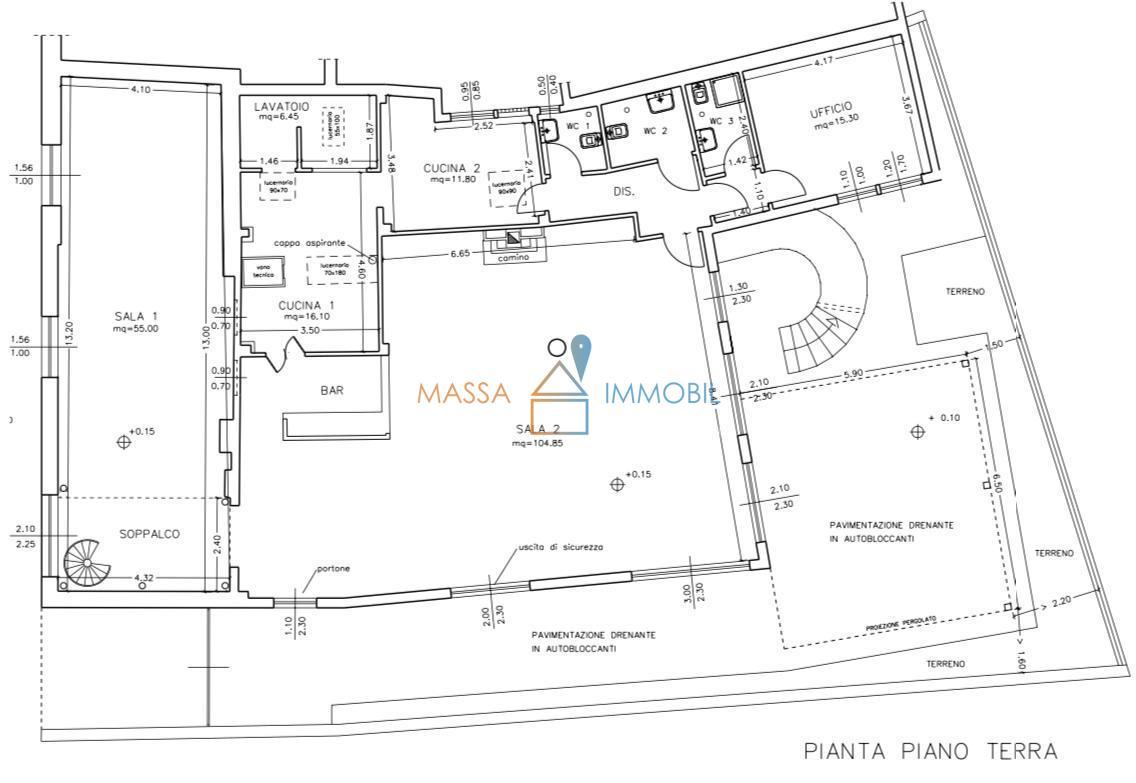 Palazzina commerciale in Via Democrazia 64, Massa, {3} - Foto 1