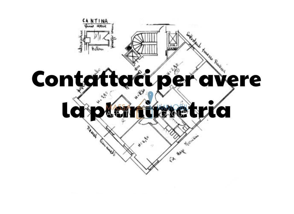 casa indipendente in vendita a Carrara in zona Avenza
