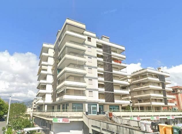 Negozio in Piazza La Scafa 9, Lavagna, {3} - Foto 2
