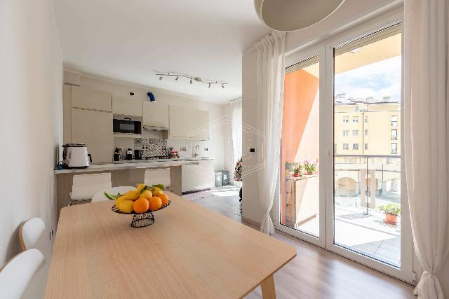 Apartament in Via Luigi Cibrario, Genova - Photo 1