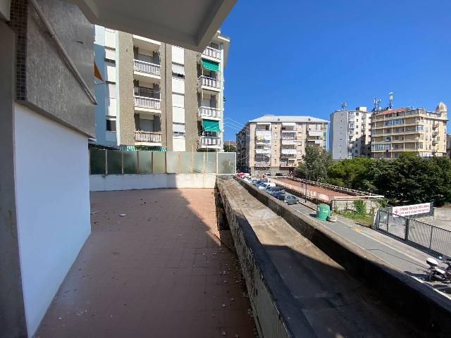 Wohnung in Piazza Maestri dell'Artigianato, Savona - Foto 1