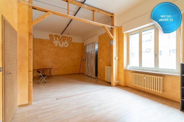 3-room flat in Via Baracca 70, Grugliasco - Photo 1