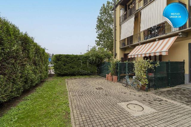 2-room flat in Via Don Caustico 1, Grugliasco - Photo 1