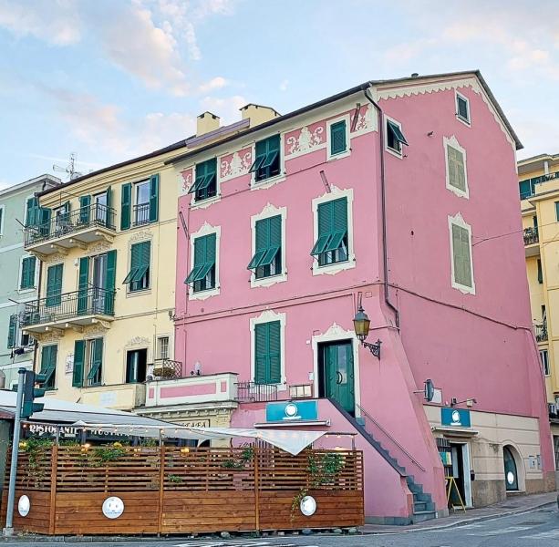 Esercizio commerciale in , Arenzano, {3} - Foto 1