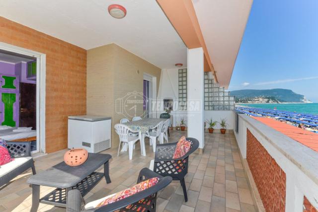 4-room flat in Via Litoranea, Numana - Photo 1