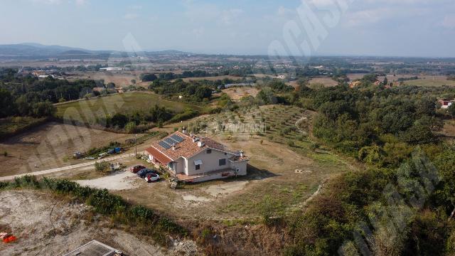 Villa in Via Fontana Ladrona, Campagnano di Roma - Foto 1