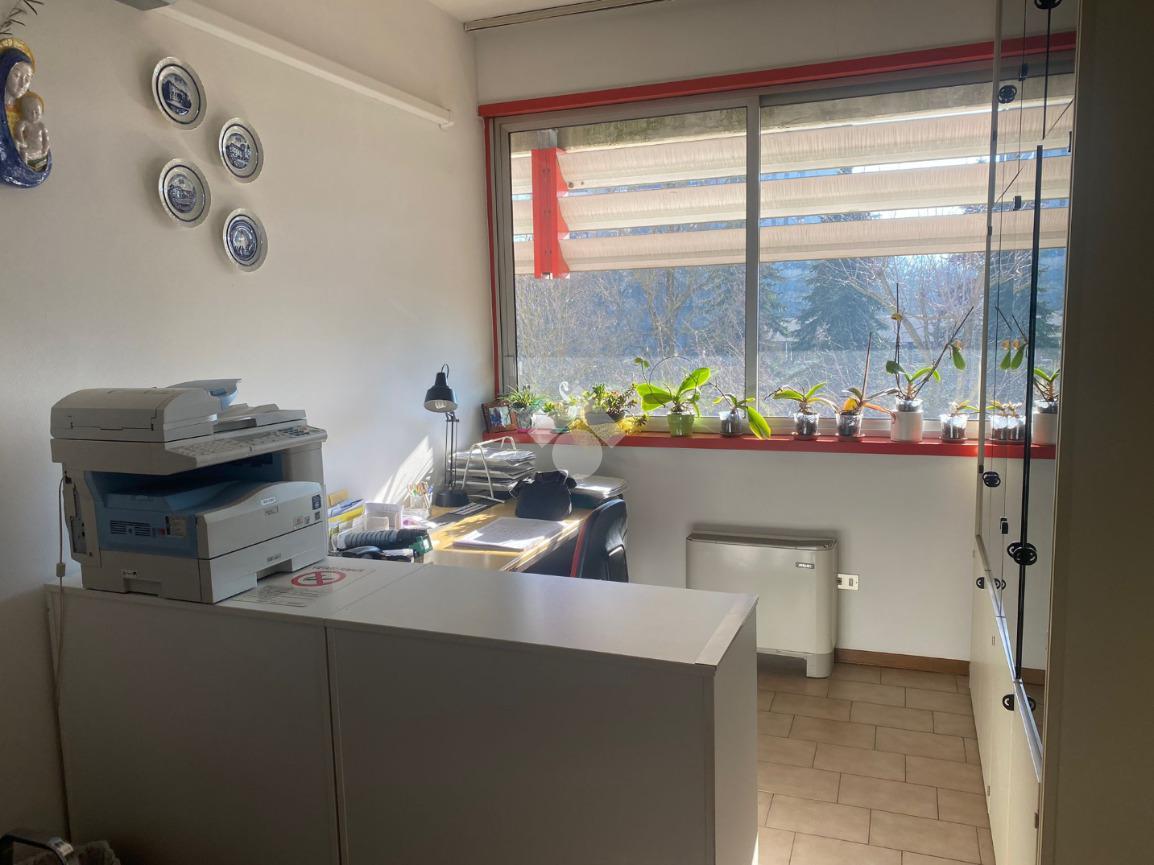 Ufficio in Via della Canalina 22, Reggio nell'Emilia, {3} - Foto 1