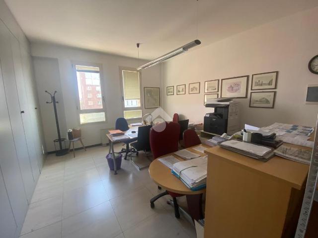 Office in {3}, Via Danubio 23 - Photo 1