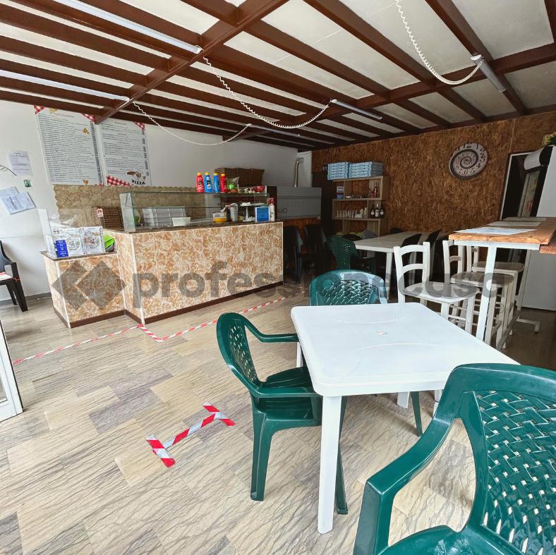 Esercizio commerciale in Via Pescara 35, Ostuni - Foto 1