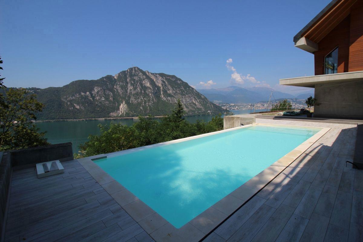 Villa in vendita a Campione D'Italia