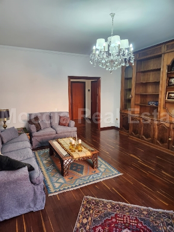 4-room flat in Via Ferrarecce, Caserta - Photo 1