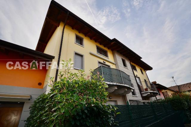 2-room flat in Via Giovanni Falcone, Comun Nuovo - Photo 1