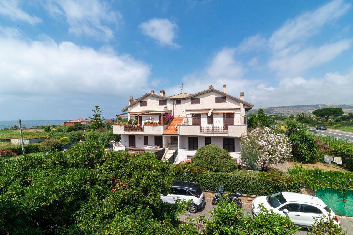 Villa in vendita a Santa Marinella