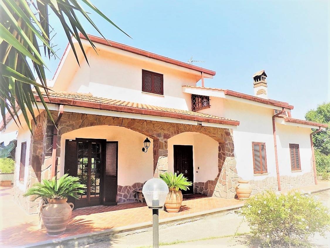 Villa unifamiliare in vendita a Aprilia